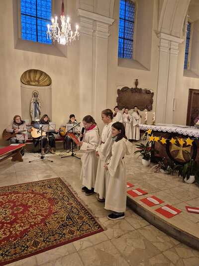 Familienmesse mit Nikolofeier