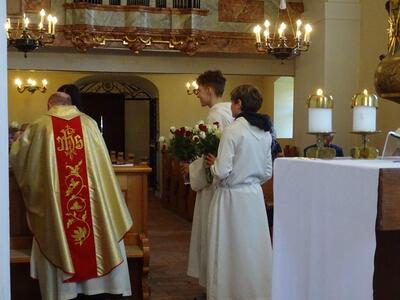 Feierlicher Gottesdienst in Ameis
