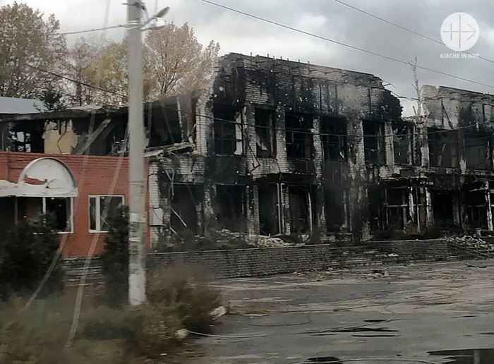 Zerstörte Häuser in der Ostukraine nahe der russischen Grenze.