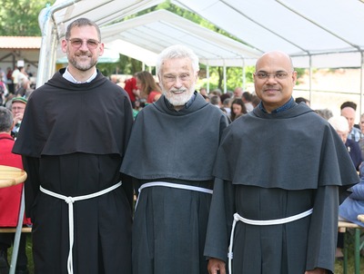 Gottesdienst und Pfarrfest in Asparn/Zaya