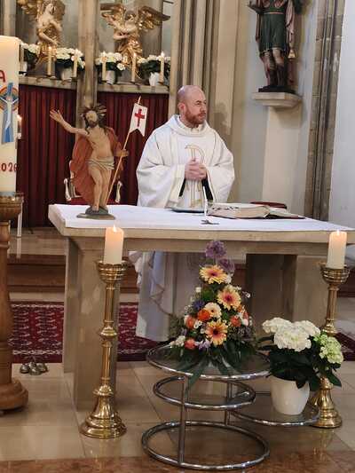 Pfarre Wenzersdorf feiert Gottesdienst in Maria Oberleis.