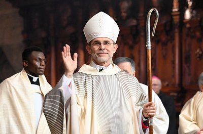 Bischofsweihe und Amtseinführung im Stephansdom
