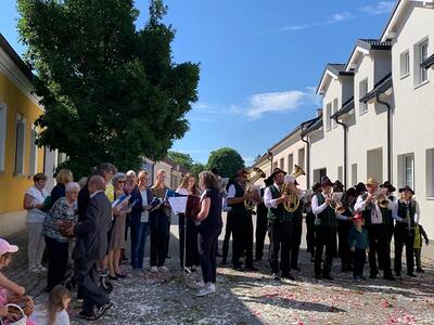 Feier des Fronleichnamsfestes in Ameis