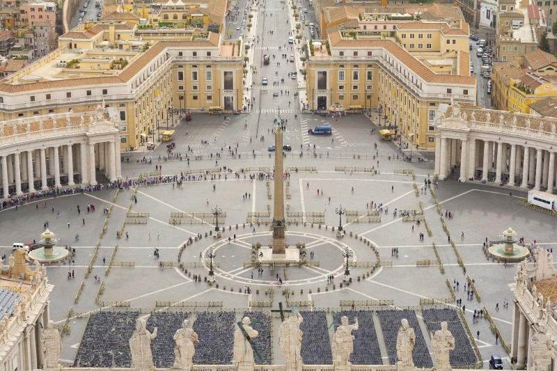 St. Peter's square in Vatican city, Rome, Italy