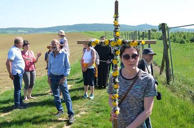 Pfarrverbandsmaiandacht bei der Gnadendorfer Bildeiche