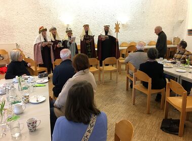 beim Café Zeitreise