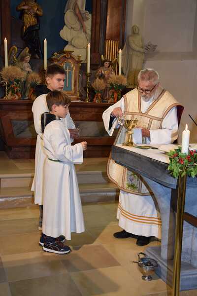 Feier in der Pfarrkirche Wenzersdorf