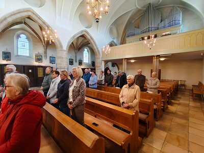 Pfarre Wenzersdorf feiert Gottesdienst in Maria Oberleis.