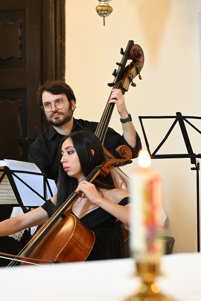 Gottesdienst mit Chor und Orchester im Rahmen der Sommernachtsklänge 2025.