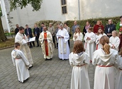 Amtseinführung Pater Nicholas Thenammakkal in der Pfarrkirche Asparn/Zaya