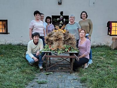 Vorbereitung der Erntekrone und Sträußchen in Ameis