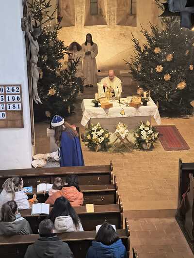 Festmesse mit den Sternsingern