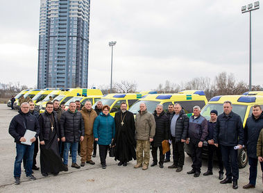 Übergabe der Krankenwagen aus Österreich / ugcc.ua Übergabe der Krankenwagen aus Österreich