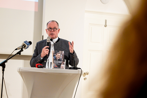 Buchpräsentation Für euch Bischof, mit euch Christ / Erzdiözese Wien/ Schönlaub, Stephan Schönlaub Buchpräsentation Für euch Bischof, mit euch Christ