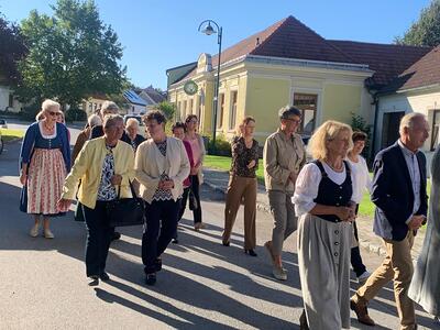 Feier in der Kirche in Ameis