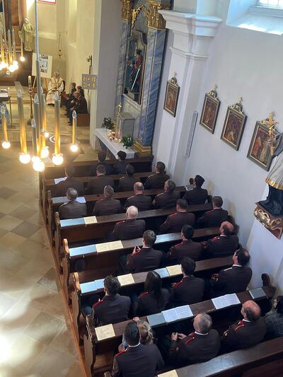 Feier der Florianimesse in der Kirche in Wenzersdorf