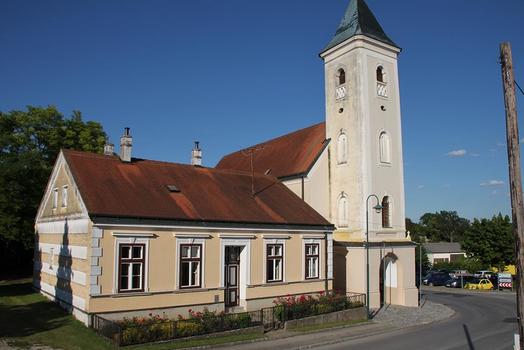 Entstehungsgeschichte der Pfarrkirche Wenzersdorf