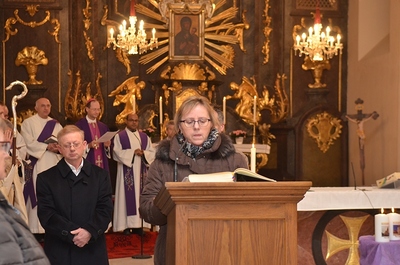 Eröffnungsgottesdienst - 1. Dezember 2016 - Pfarrkirche Asparn/Zaya