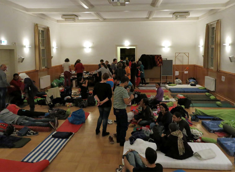 Flüchtlingsnotquartiere in Pfarren – Ein Bericht aus St. Elisabeth