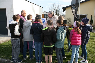 Kreuzweg speziell für Kinder in Zwentendorf