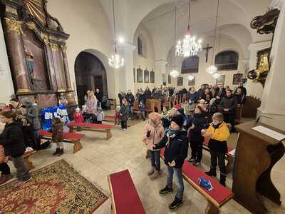 Familienmesse mit Nikolofeier