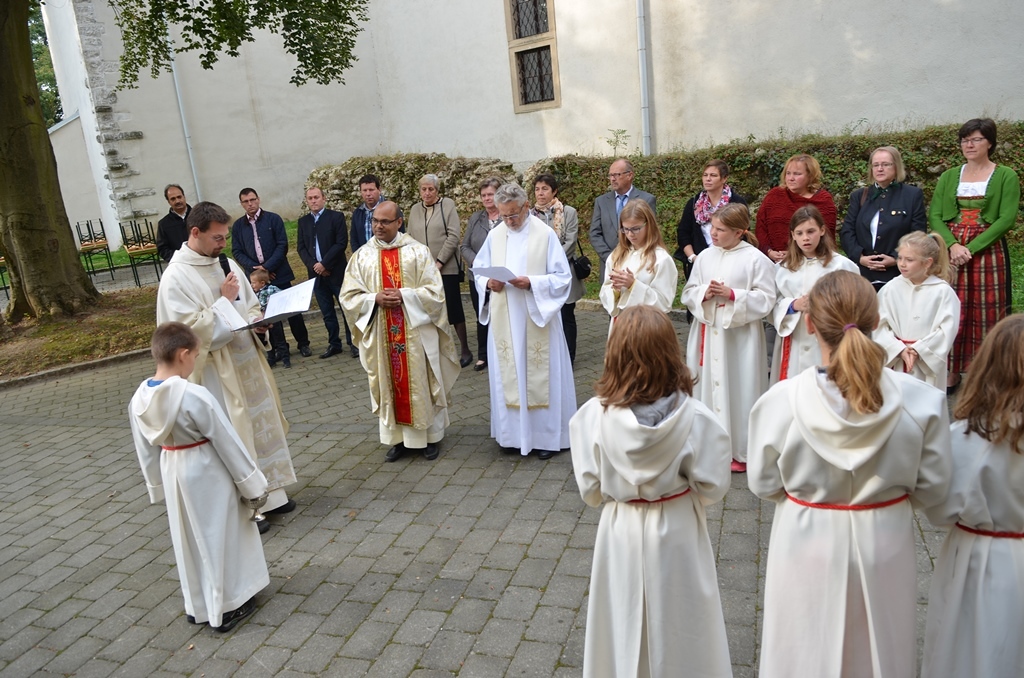 Amtseinführung Pater Nicholas Thenammakkal in der Pfarrkirche Asparn/Zaya
