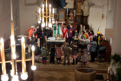 Kindermesse am Faschingssamstag