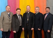 Bischof Turnovszky mit den Bürgermeistern