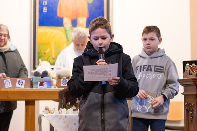 Krippenandacht in der Kapelle in Zwentendorf