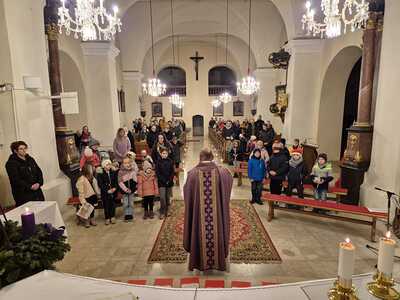 Familienmesse mit Nikolofeier