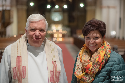 Pfarrer Konstantin Spiegelfeld und Gabi Einberger