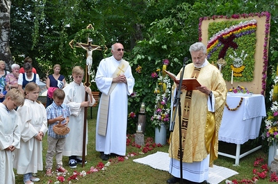 Hl. Messe und Fronleichnamsprozession