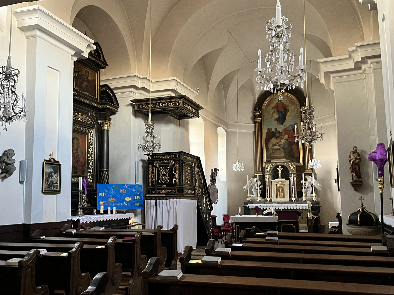 Pfarre Niederabsdorf Innenansicht