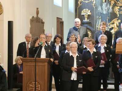 Darbietungen in der Kirche in Asparn/Zaya