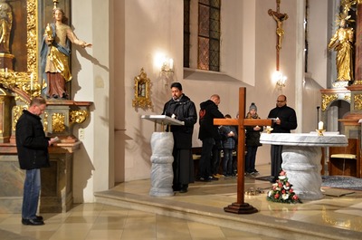 Straßenkreuzweg in Gnadendorf am 3. März 2017