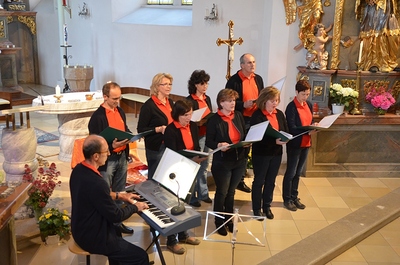 'Die schönsten Marienlieder' mit und von der Singgemeinschaft Gnadendorf bei der Langen Nacht der Kirchen 2015
