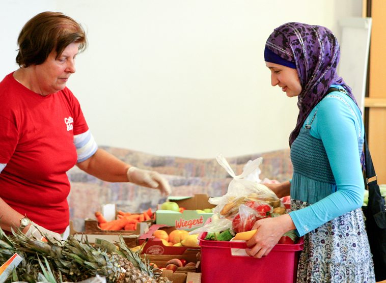 Caritas-Projekt Le+O in der Pfarre am Tesarekplatz, Lebensmittel