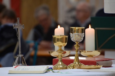 Feldmesse und Autosegnung beim FF-Heurigen