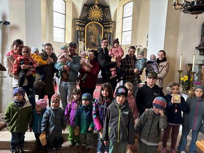 Osternestsuche - Gruppenfoto