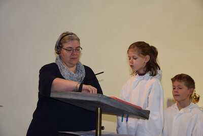 Begrüßung und Verabschiedung der Minis