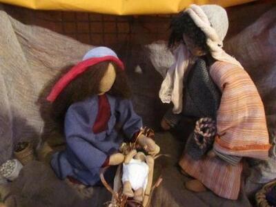 Ein Kind ist uns geboren