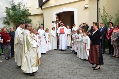 Amtseinführung Pater Nicholas Thenammakkal in der Pfarrkirche Asparn/Zaya