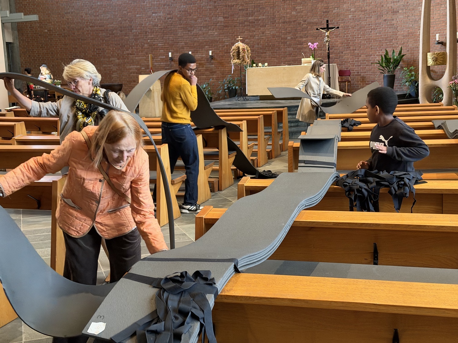 Sitzauflagen für die Kirche in Unterheiligenstadt
