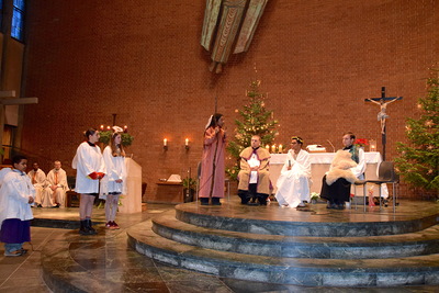 Kindermette mit Krippenspiel 2025