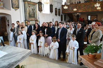 Feier der Erstkommunion in der Kirche Gnadendorf