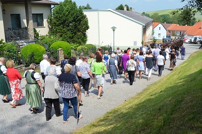 Hl. Messe und Fronleichnamsprozession