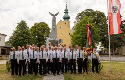 Pfarre Harmannsdorf, Messe/Kranzniederlegung/Agape