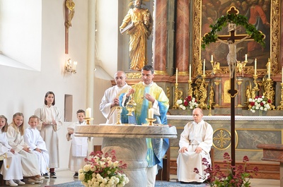 Fronleichnamsmesse und Prozession