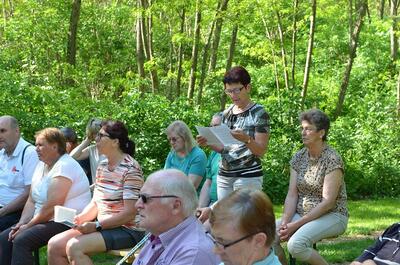 Pfarrverbandsmaiandacht bei der Gnadendorfer Bildeiche