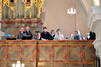 Erntedankfest: Eucharistiefeier und Agape 2016